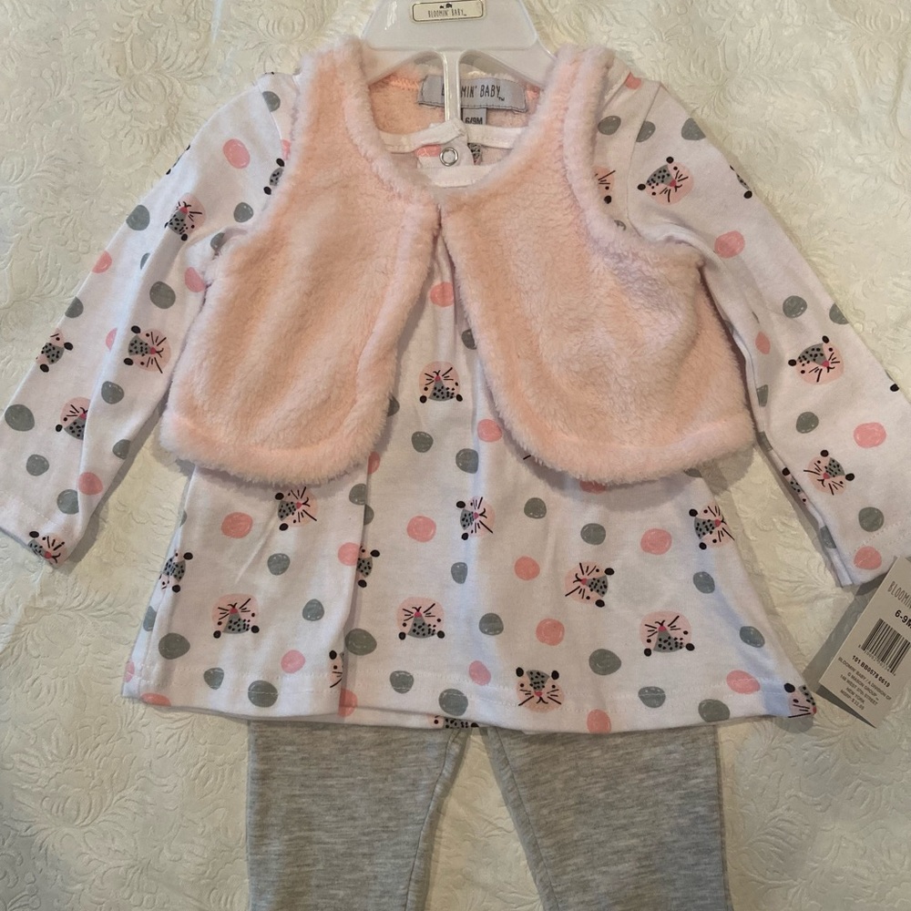 Girls Pink & Gray 3 piece set with faux fur vest, sz 6/9 months